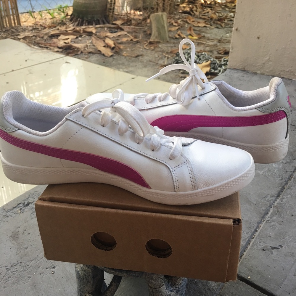 Puma classics Sz 10 women’s